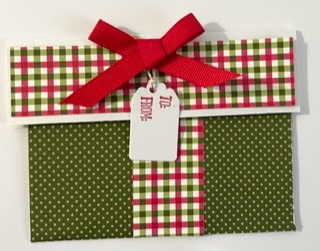 A Gift Card Holder That Looks a Gift